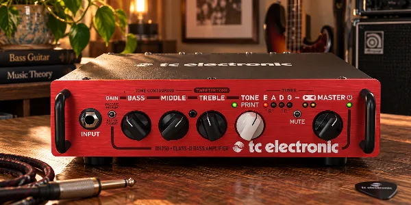 TC Electronic BH250, cabeça de amplificador de baixo